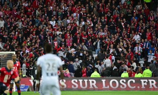 Bagarre entre supporters de Lille  - 10.05.2013 - Lille /