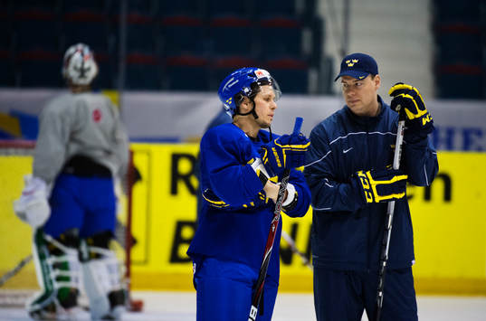 Elias Fälth i samtal med Rikard Grönborg, assisterande