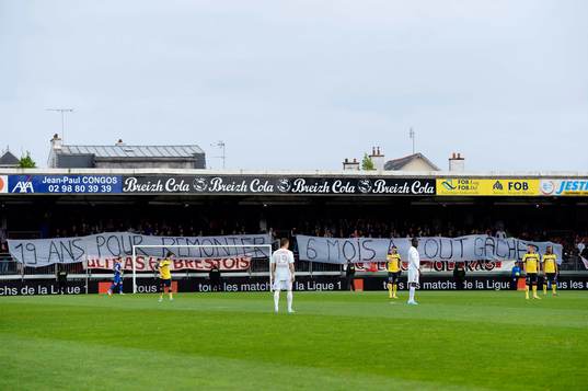 Banderole Supporters Brest - 11.05.2013 - Brest / Sochaux -