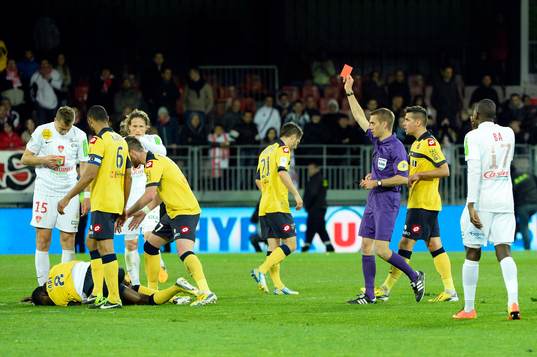 Carton Rouge Florian LEJEUNE / Clement TURPIN - 11.05.2013