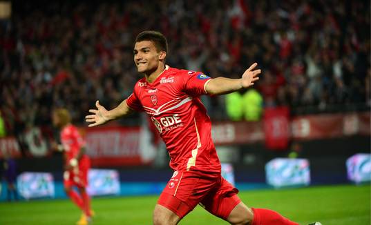 Bläddra bland fler bilder av Fotboll, Franska ligan, Valenciennes - Rennes
