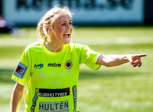 Josefine Öqvist, Kristianstad skriker åt sina lagkamrater