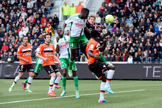 But de Kurt ZOUMA - 12.05.2013 - Lorient / Saint Etienne -