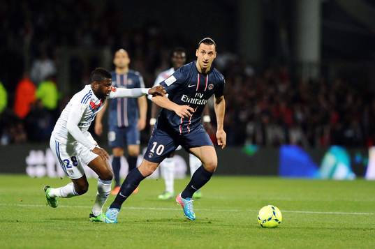 Arnold MVUEMBA / Zlatan IBRAHIMOVIC - 12.05.2013 - Lyon /