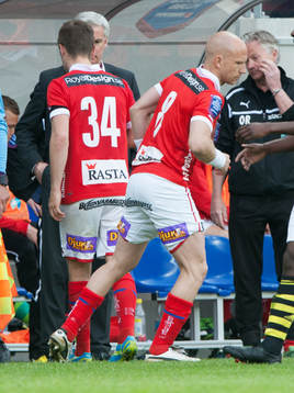 Henrik Rydström byts in och ersätter Måns Söderqvist,