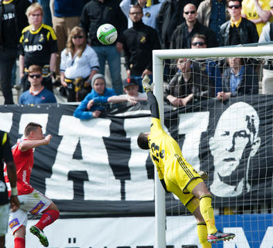 Kyriakos Stamatopoulos, AIK, jätteräddning i krysset