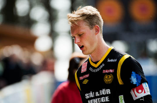 en tagen Alexander Lundin, målvakt, Mjällby