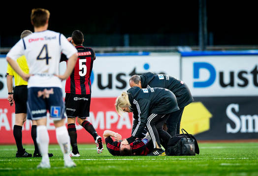 Andreas Haddad, Brommapojkarna skadar sig i matchen mot