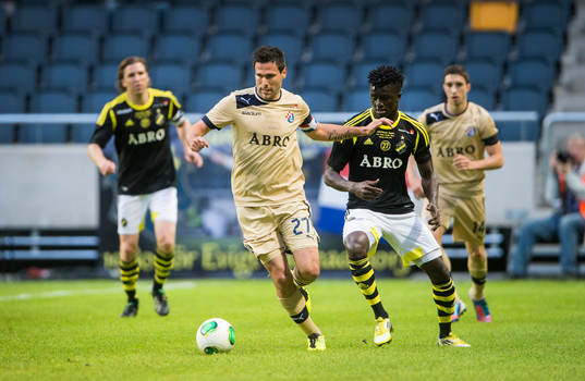 Jerko Leko, Dinamo Zagreb och Kwame Amponsah Karikari, AIK
