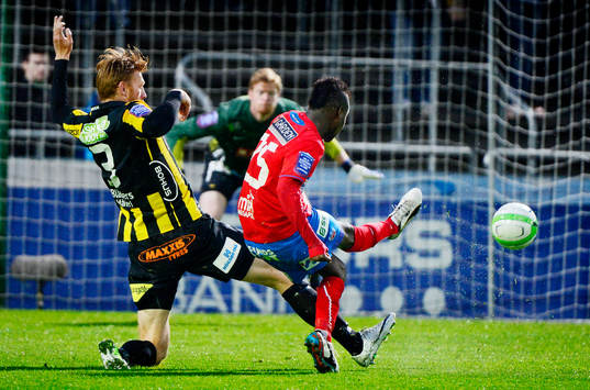 David Accam, Helsingborg gör 4 - 0