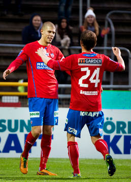Robin Simovic, Erlend Hanstveit, Helsingborg, firar ett mål