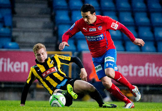 Simon Gustafson, Häcken, Ardian Gashi, Helsingborg