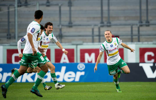 Jonas Lindberg, Ljungskile, gör matchens enda mål, jubel