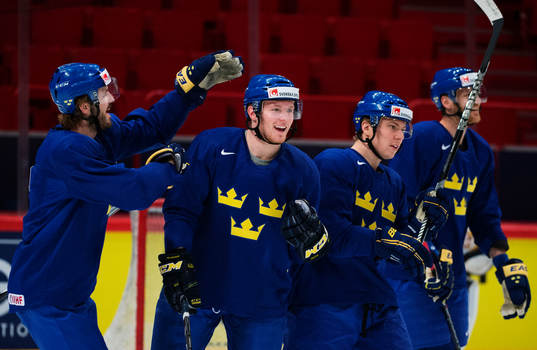 Niklas Persson, Gabriel Landeskog, Erik Gustafsson och