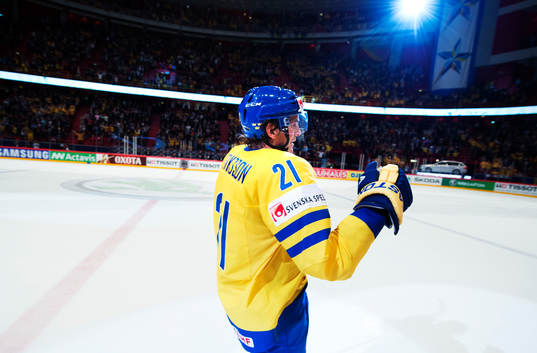 Sveriges Loui Eriksson jublar