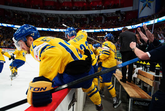 Sveriges Fredrik Pettersson, Henrik Sedin och Loui Eriksson
