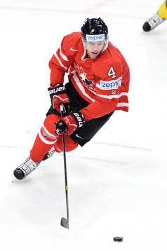 Taylor Hall, Kanada