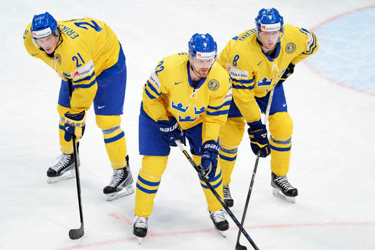 Loui Eriksson, Daniel Sedin och Petter Granberg, Sverige