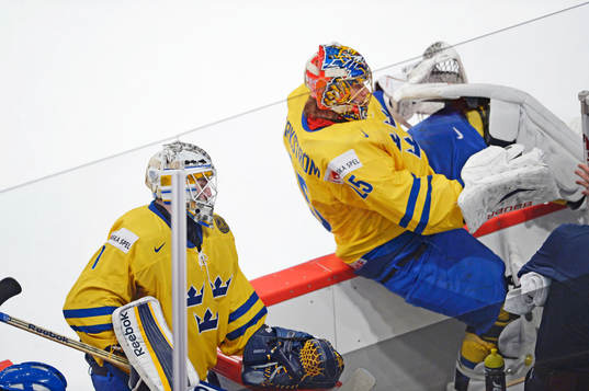 Sverige gör målvaktsbyte, ut Jhonas Enroth, in Jacob