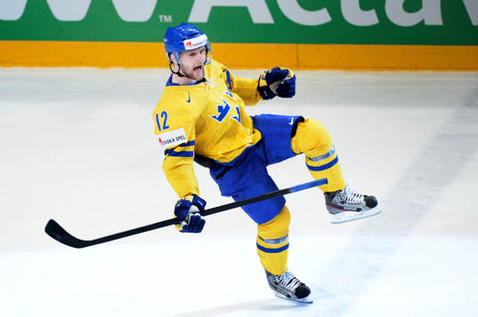 Fredrik Pettersson, Sverige, jublar