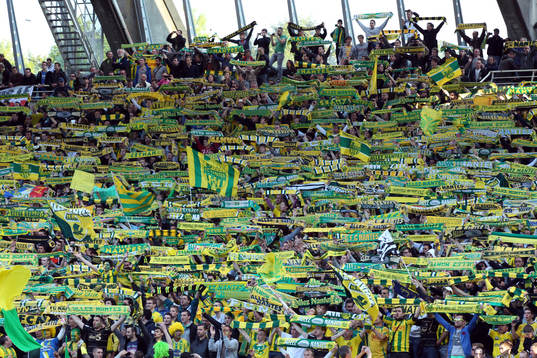 Ambiance Supporters Nantes  - 17.05.2013 - Nantes / Sedan -