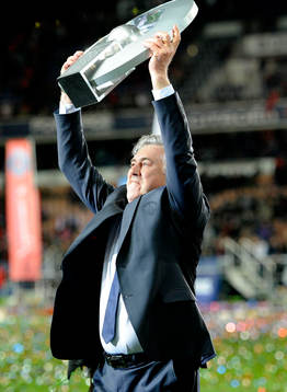 Carlo ANCELOTTI et le trophee hexagoal - 18.05.2013 - Paris