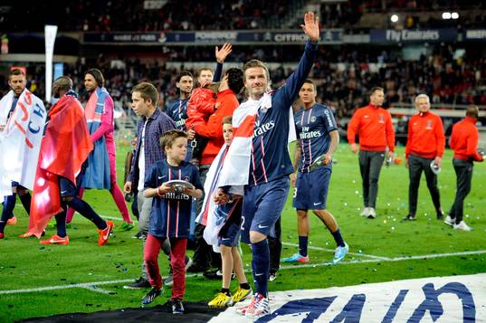 David BECKHAM et ses enfants - 18.05.2013 - Paris Saint