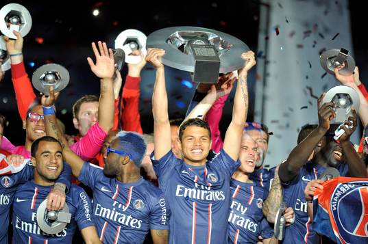 Thiago SILVA et le trophee Hexagoal - 18.05.2013 - Paris