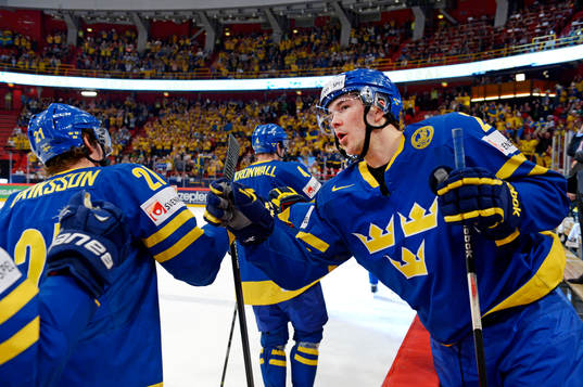 Bläddra bland fler bilder av Ishockey, VM, dag 16, semifinal, Finland - Sverige