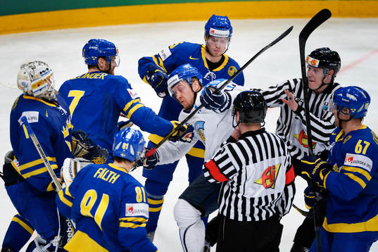 Henrik Tallinder, Oscar Lindberg, Sverige, ger sig på