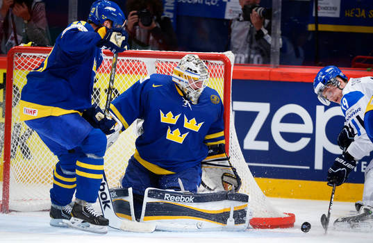 Jhonas Enroth, målvakt, Sverige, Veli-Matti Savinainen,