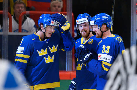 Loui Eriksson, Daniel Sedin, Henrik Sedin, Sverige, jublar