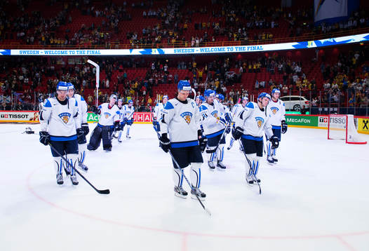 De finska spelarna deppar när de lämnar isen