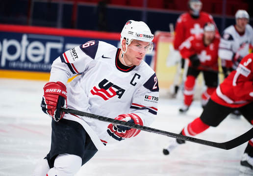 s Paul Stastny i semifinalen mellan Schweiz och USA