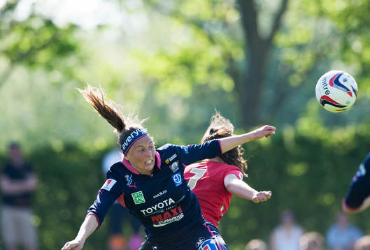 Charlotte Rohlin, Linköping, vinner nickduell, hästsvans