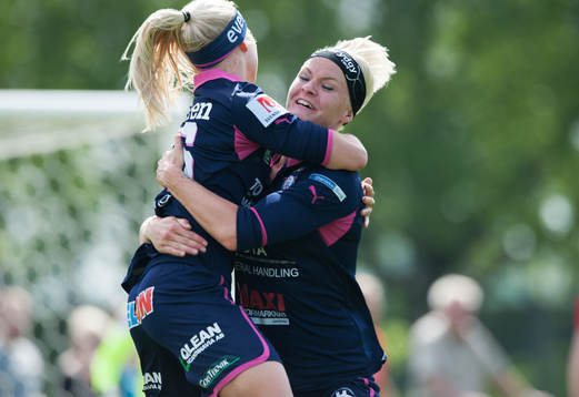 0-1, Pernille Harder, Linköping, grattas av Nilla Fischer