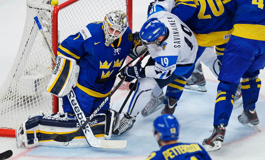 Jhonas Enroth, målvakt, Sverige, Veli-Matti Savinainen,