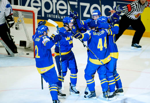 Daniel Sedin, Loui Eriksson, Nicklas Danielsson, Henrik