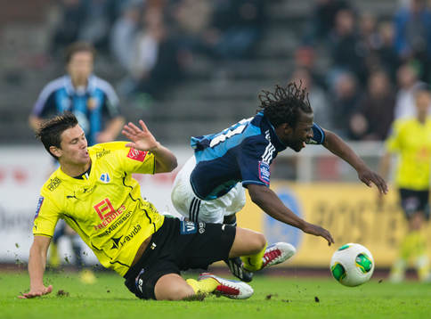 Duell med Marcus Antonsson, Halmstad och Amadou Jawo,