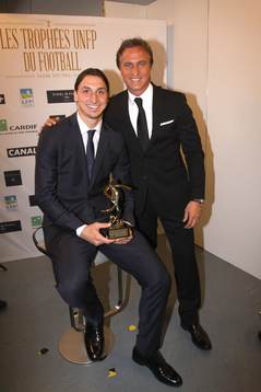 Zlatan Ibrahimovic et David Ginola ( meilleur joueur Ligue