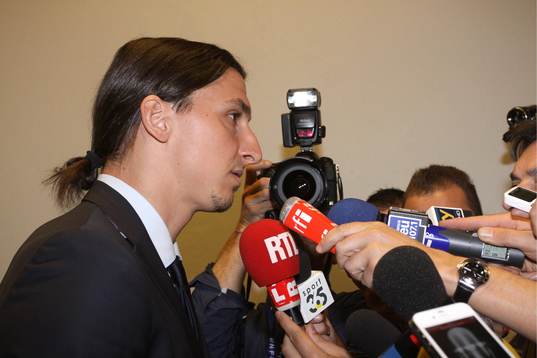 Zlatan Ibrahimovic ( meilleur joueur Ligue 1 ) - 19.05.2013