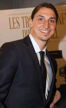 Zlatan Ibrahimovic ( meilleur joueur Ligue 1 ) - 19.05.2013