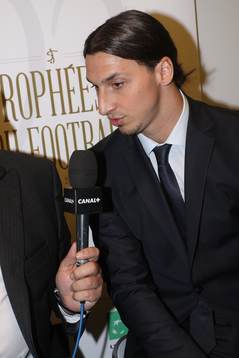 Zlatan Ibrahimovic ( meilleur joueur Ligue 1 ) - 19.05.2013