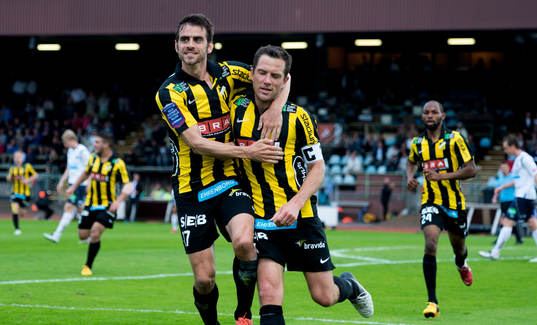 Martin Ericsson, Häcken, gör 2-1, jubel Björn Anklev