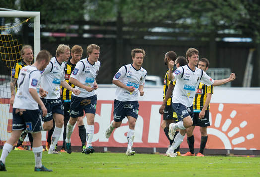 Jakob Orlov, Gefle, gör 2-2, jubel