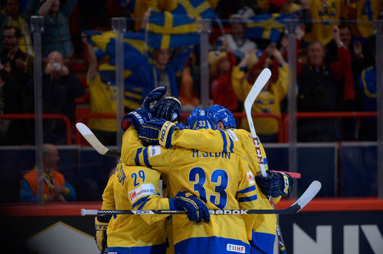 Jubel Sverige i finalen mellan Schweiz och Sverige