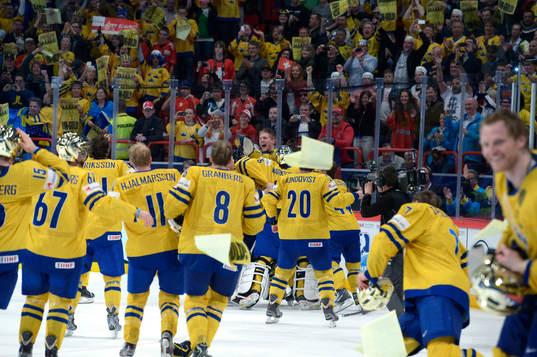 Sverige jublar