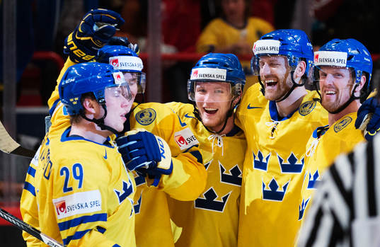 Sveriges Erik Gustafsson, Loui Eriksson, Gabriel Landeskog,