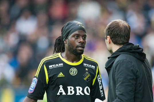 Martin Mutumba, AIK och Andreas Alm, tränare, AIK