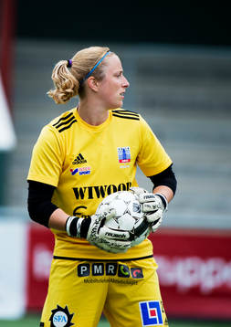 Loes Geurts, målvakt, Vittsjö